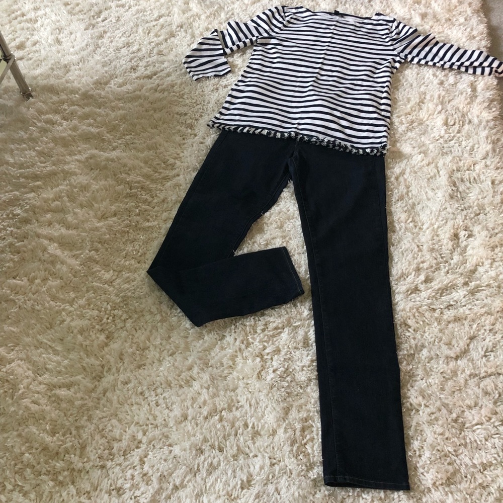 Paige dark denim skinny jeans!